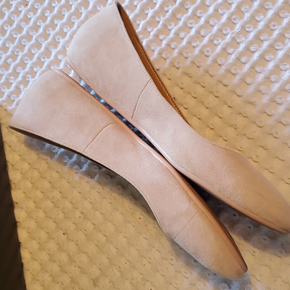 Talbots - Picture 5 of 8